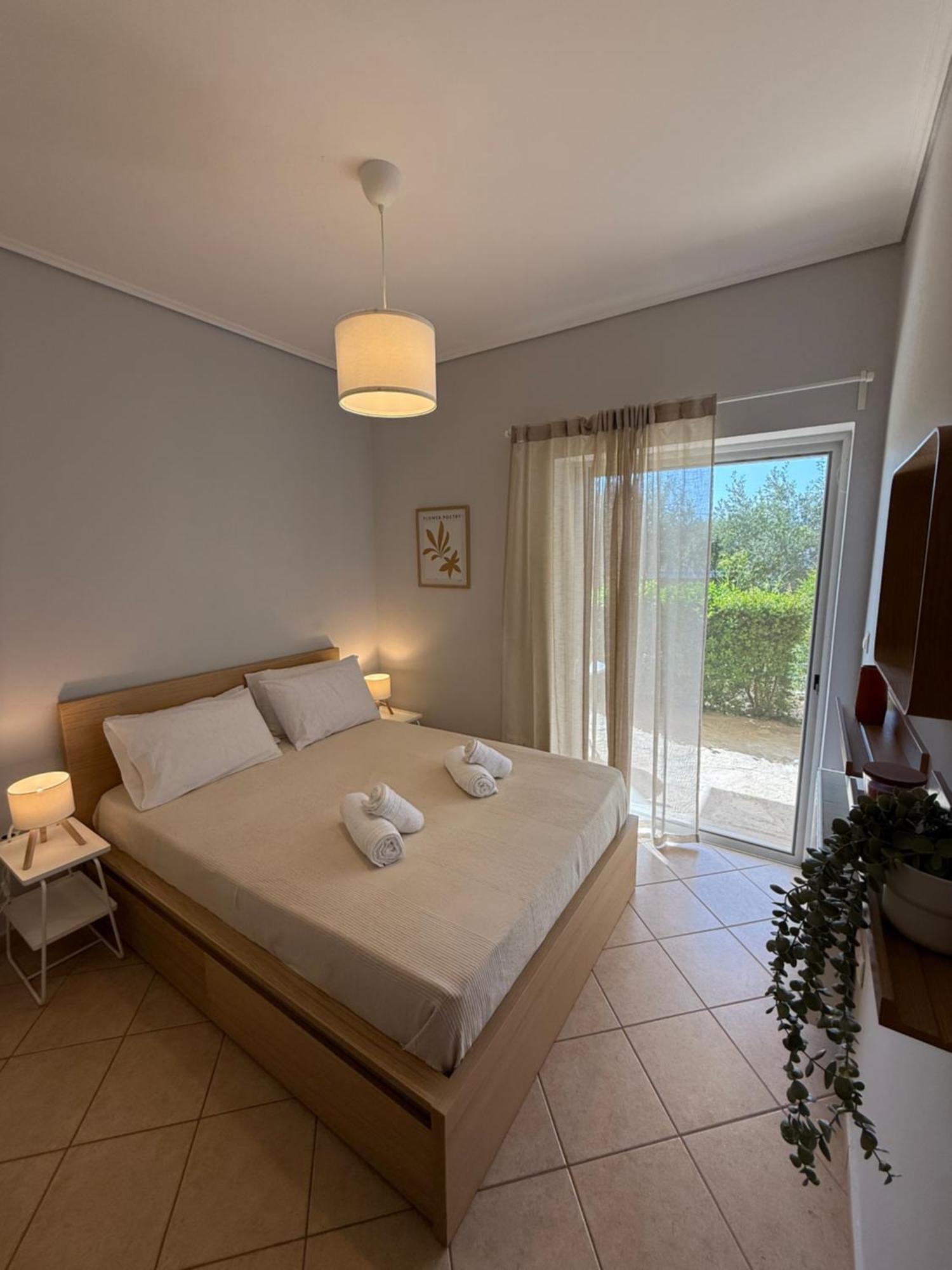 Гостевой дом Anavyssos Garden House Палеа-Фокеа Экстерьер фото