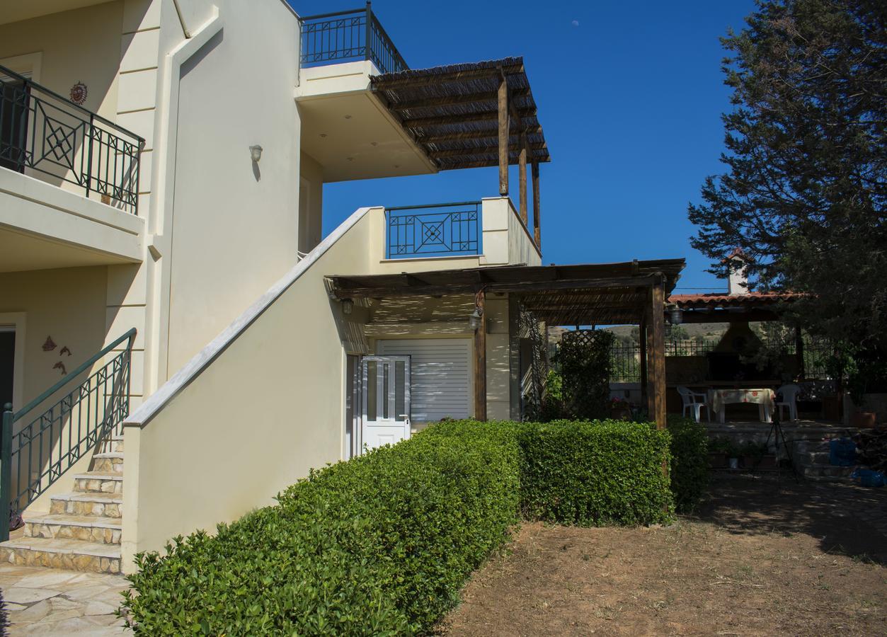Гостевой дом Anavyssos Garden House Палеа-Фокеа Экстерьер фото